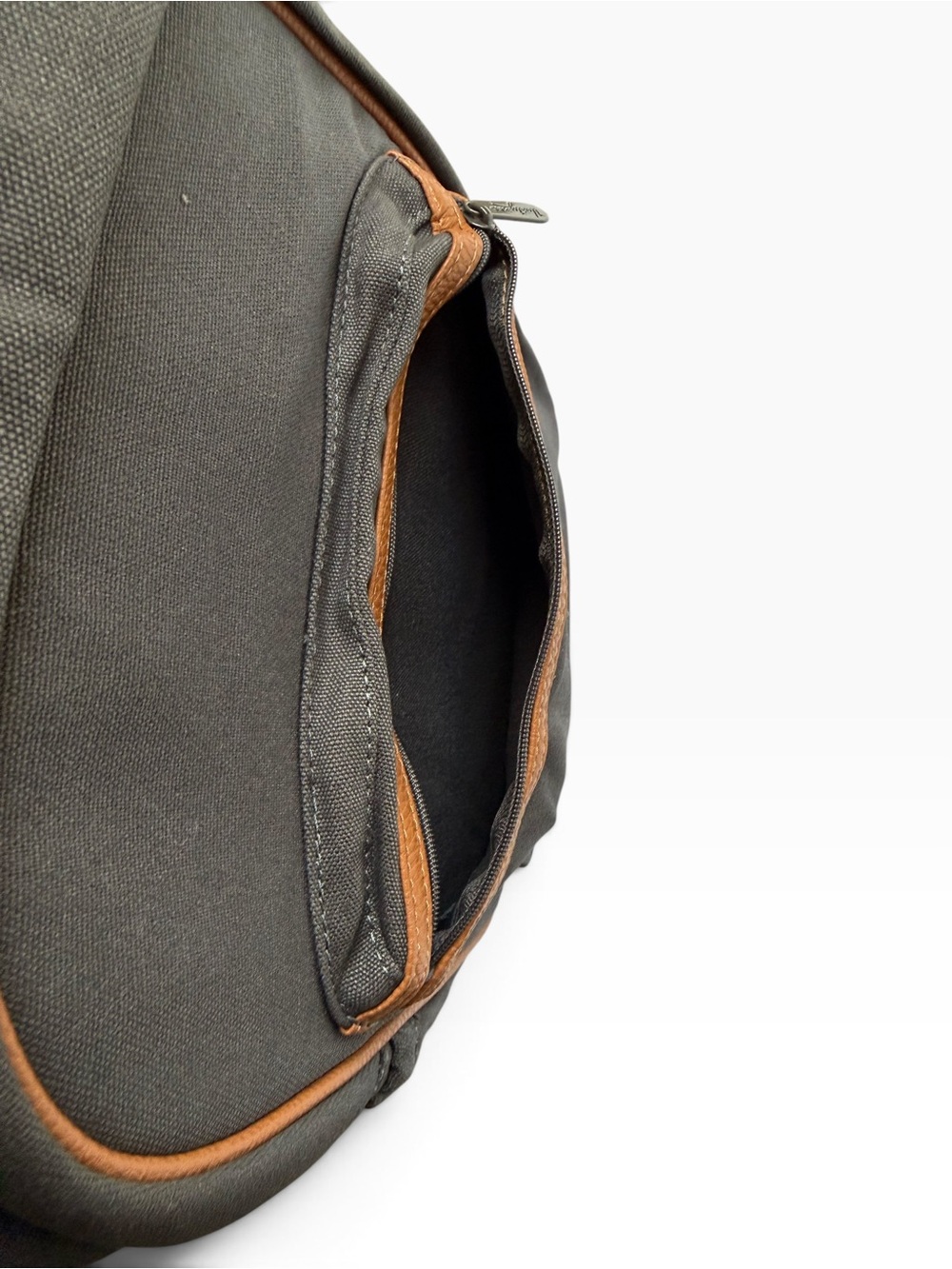 Thirty-One Gifts Sling-Back Thermal Backpack In The "City Charcoal" Print - Picture 6 of 9